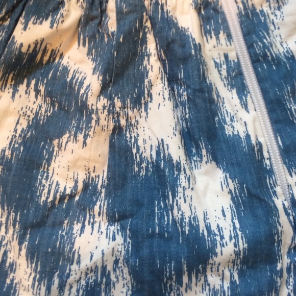 Size M cute romper ! - Picture 3 of 3