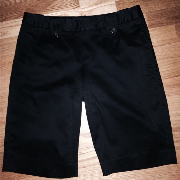 SOLD Banana Republic Ryan Fit shorts