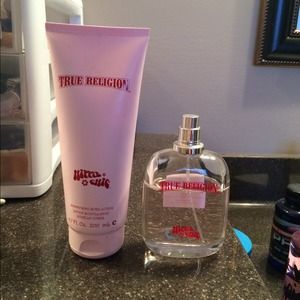 Hippie chic perfume and lotion