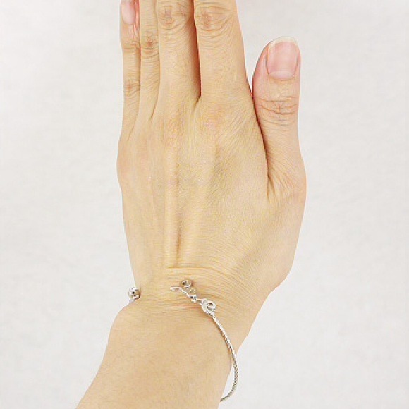3 for 15🎀Silver tone love bangle - Picture 2 of 3