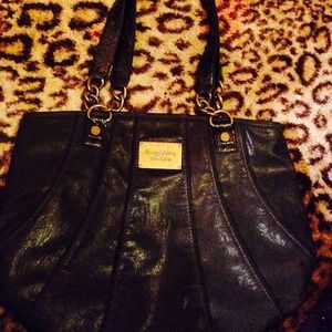 Vera wang purse