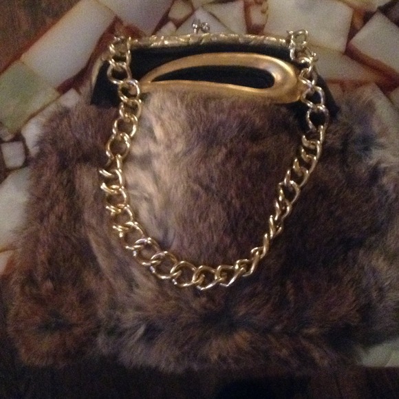 VINTAGE GENUINE RABBIT FUR HANDBAG