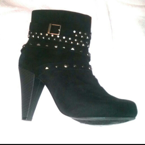 °REDUCED° Studded booties.