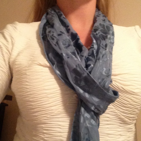 💝REDUCED! NEW Marc Jacobs Blue Silk Scarf!
