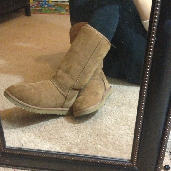 REDUCED!! Ugg boots 💛