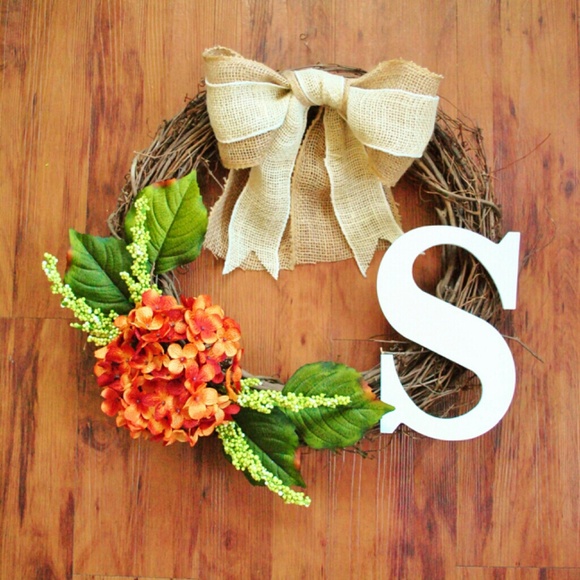 orange hydrangea monogram wreath