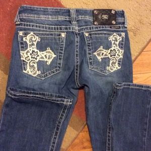 Bundle for @tmrice miss me's & lia sophia earring