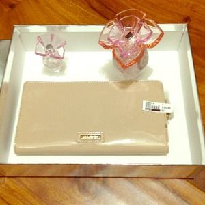 Bundle BCBG perfume & Aldo wallet