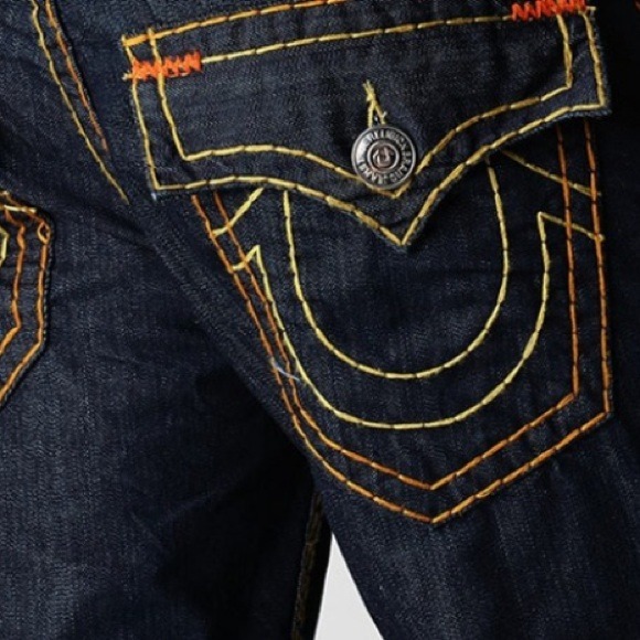 Need Authentic men's true religion denim size 40