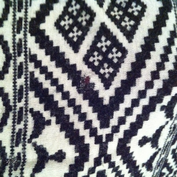 Tribal Tank - Picture 2 of 2
