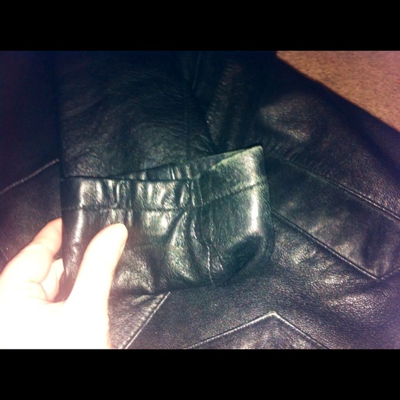 100% Real Leather Black Wilson's "AUTHENTIC" coat - Picture 3 of 4