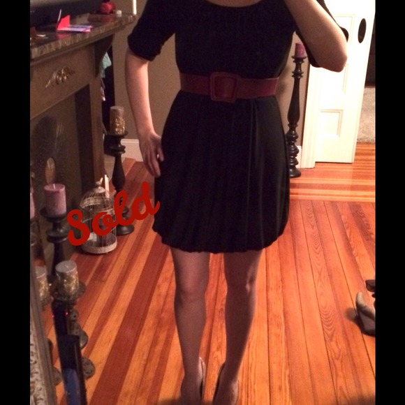 *****SOLD*****White House Black Market Dress