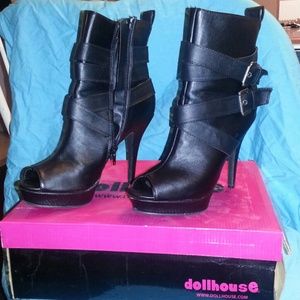 Black leather peep toe boots