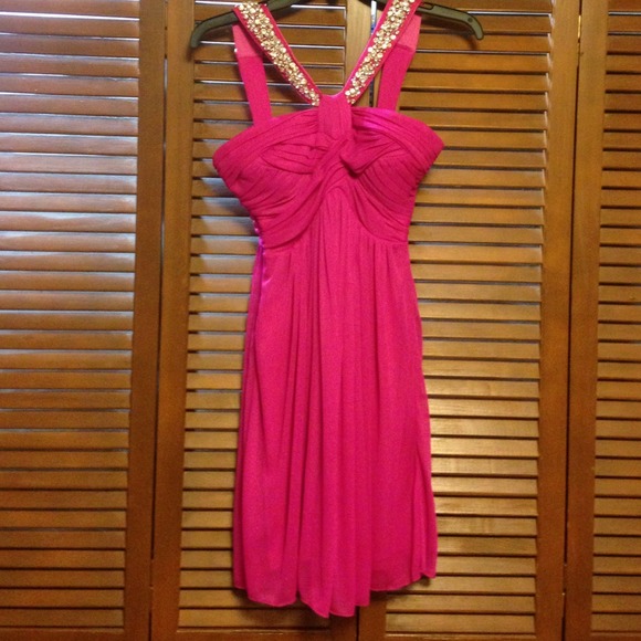 Hot pink/ fucia dress. Great for a party or dance! - Picture 3 of 4