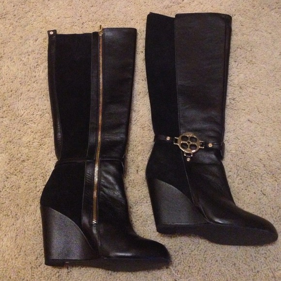 IMAN Gold Detail Zip-up Wedge Boots