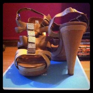 Charles David platform sandals