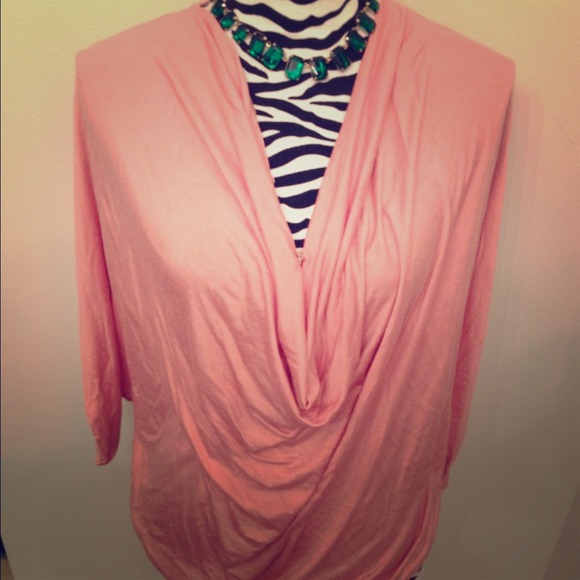 NWT Olivia Sky Top