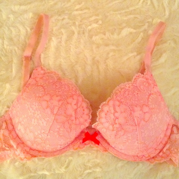 Victorias Secret Dream Angels Push Up Bra 32C