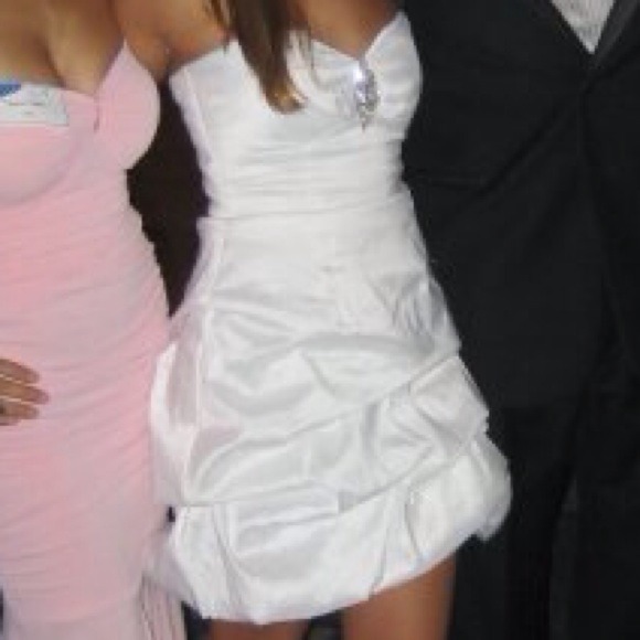 Jessica McClintock white formal cocktail dress