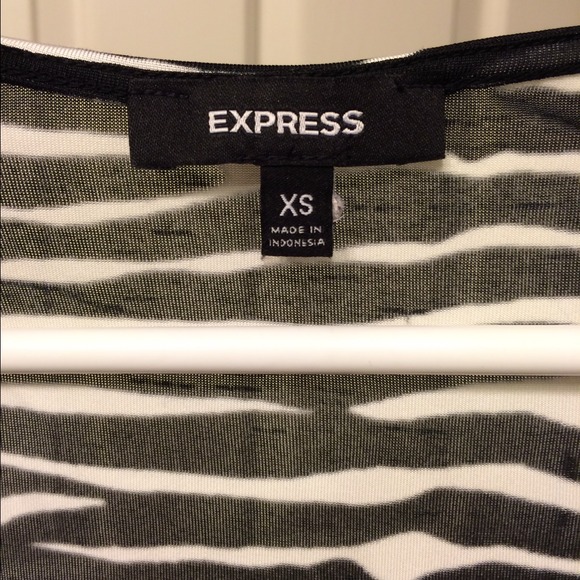 Zebra Top - Picture 3 of 3