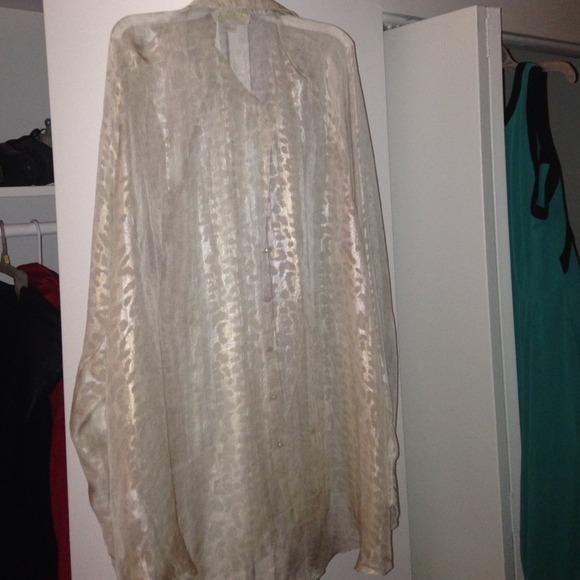 Sheer blouse - Picture 2 of 2