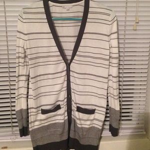 Vneck striped cardigan GAP