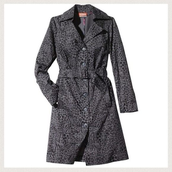 Coat and LionHead Bracelet Bundle!