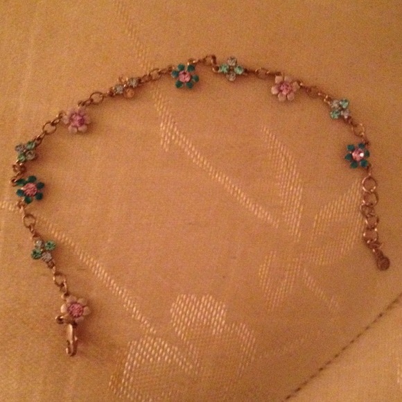 Flower anklet
