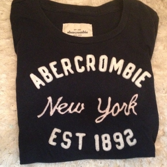 Abercrombie tshirt