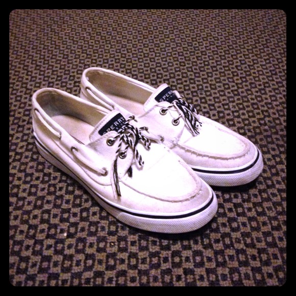 Off White Sperry shoes