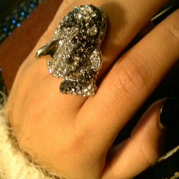 Dazzking diamond wrap around dolphin ring