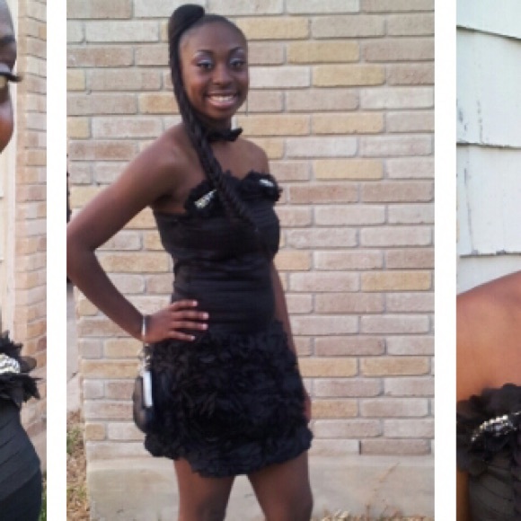 👑Black Solid Dress - Small (Clearance) - Picture 4 of 4