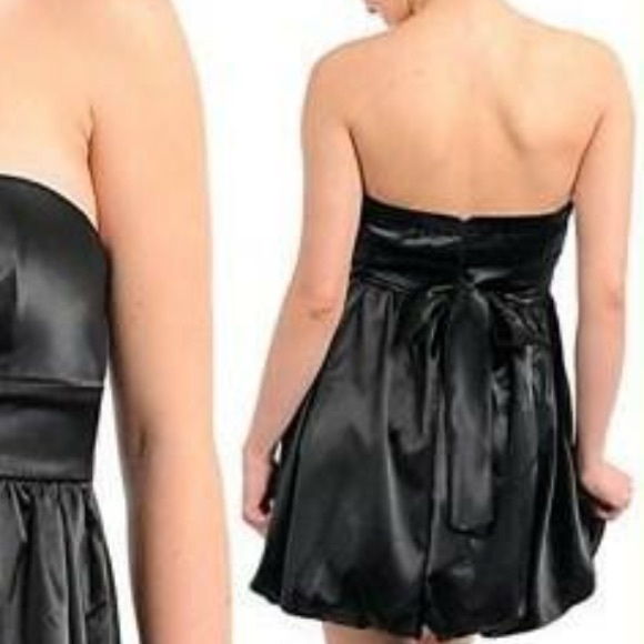 👑Black Satin Like Dress - Small (Clearance) - Picture 2 of 4