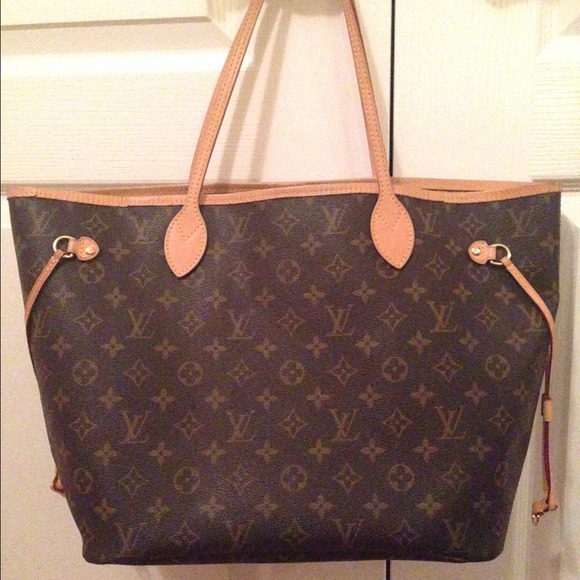 Authentic Louis Vuitton MM Neverful