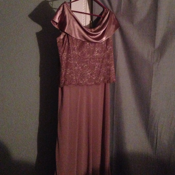 Beautiful gown for special occasion.