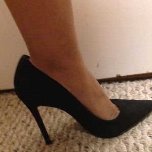 🚫SOLD on Ebay🚫 Schutz "Gilberta"