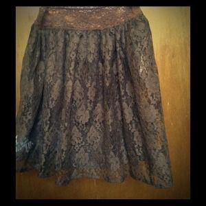 NWOT Brown lace skirt, fits Small