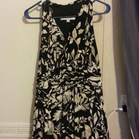 Beautiful black and white dress