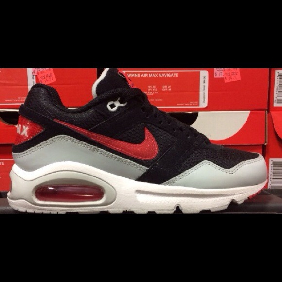 Air Max! 😩 - Picture 2 of 3