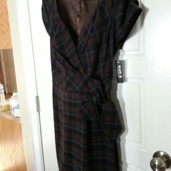 Allen B by Allen Schwartz - Picture 2 of 2