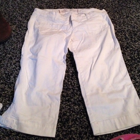 Hollister capris