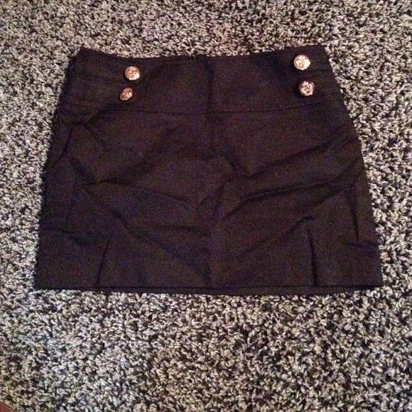 Black skirt