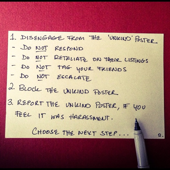 🔴Dealing with an unkind comment on your listing🔴 - Picture 2 of 4