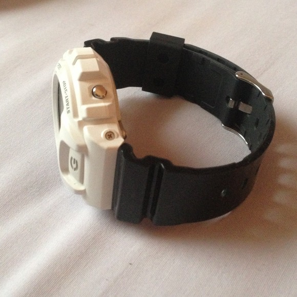 ❤SOLD❤New G-SHOCK - Picture 4 of 4