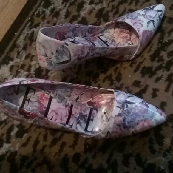 Floral heels - Picture 3 of 3