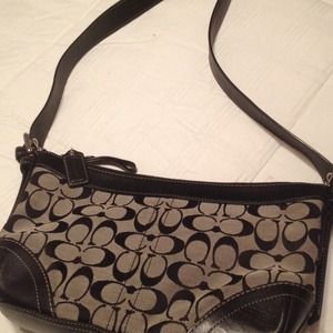 Authentic medium coach pocketbook