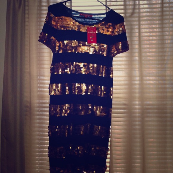 Sequence green and gold dress!