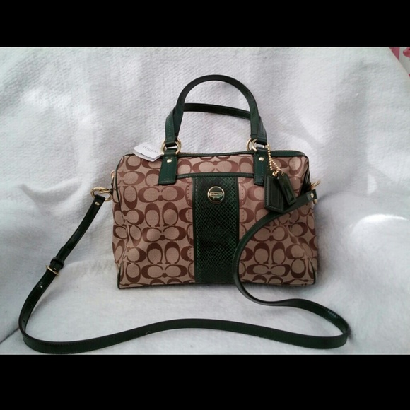 $$N/A$$ Coach Pyhton Stripe Satchel