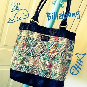 Billabong Aztec Design Shoulder Bag Large