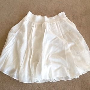 Banana Republic.    white skirt size small